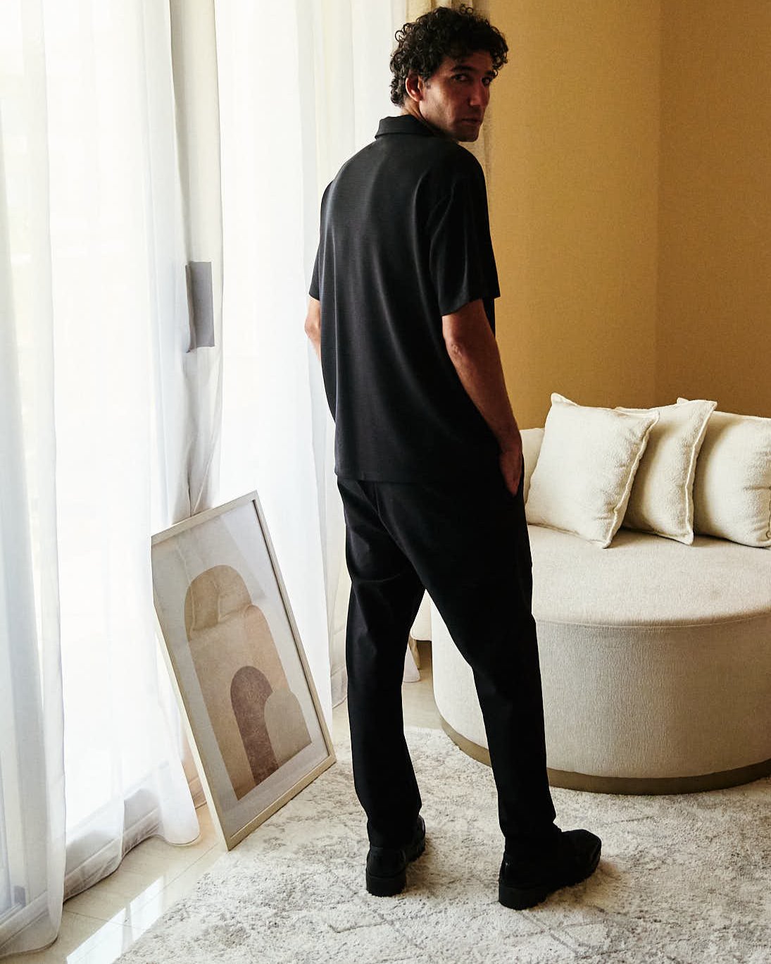 Essential Pants Black